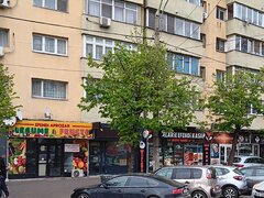 Ferdinand, str. Ritmului, spatiu vad comercial